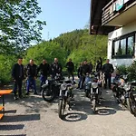 Berggasthaus Praeger Boeden 3* Todtnau